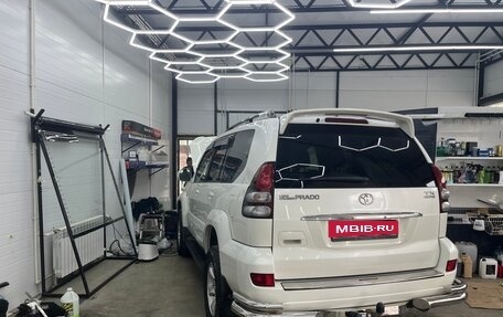 Toyota Land Cruiser Prado 120 рестайлинг, 2004 год, 2 499 999 рублей, 7 фотография