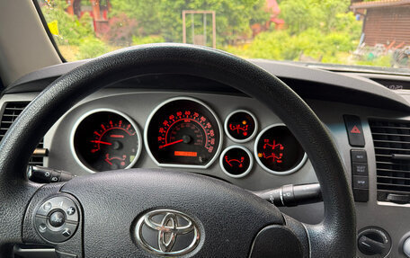 Toyota Tundra II, 2010 год, 3 100 000 рублей, 3 фотография