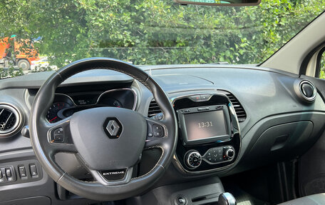 Renault Kaptur I рестайлинг, 2018 год, 1 820 000 рублей, 8 фотография
