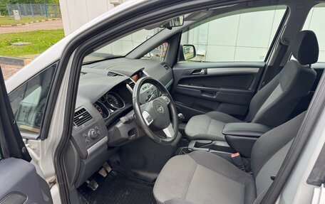 Opel Zafira B, 2013 год, 495 000 рублей, 10 фотография