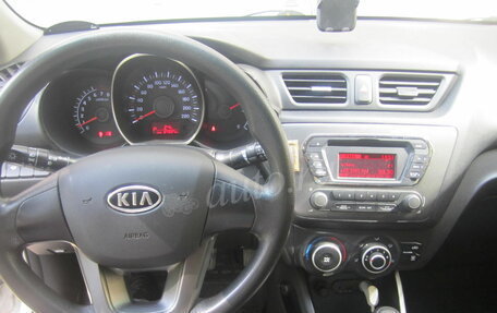 KIA Rio III рестайлинг, 2012 год, 550 000 рублей, 4 фотография
