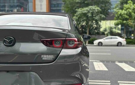 Mazda 3, 2022 год, 1 300 000 рублей, 8 фотография