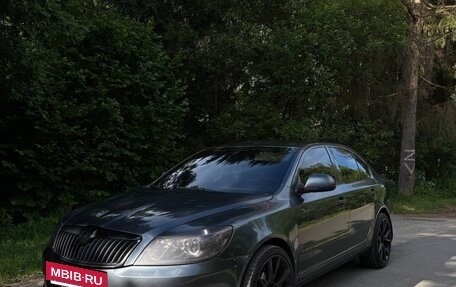 Skoda Octavia, 2010 год, 750 000 рублей, 2 фотография