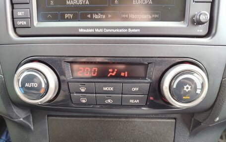 Mitsubishi Pajero IV, 2012 год, 2 249 000 рублей, 18 фотография