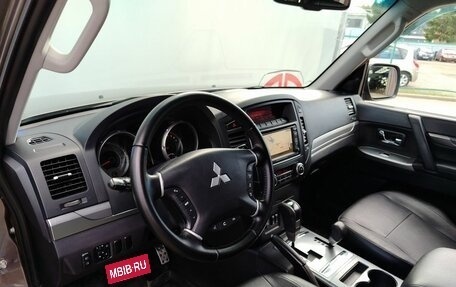 Mitsubishi Pajero IV, 2012 год, 2 249 000 рублей, 13 фотография