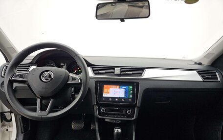 Skoda Rapid II, 2022 год, 1 000 000 рублей, 9 фотография