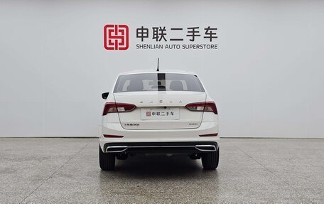 Skoda Rapid II, 2022 год, 1 000 000 рублей, 5 фотография