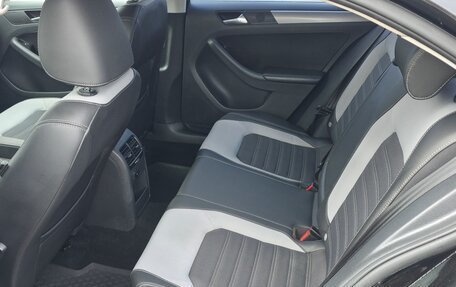 Volkswagen Jetta VI, 2012 год, 650 000 рублей, 15 фотография