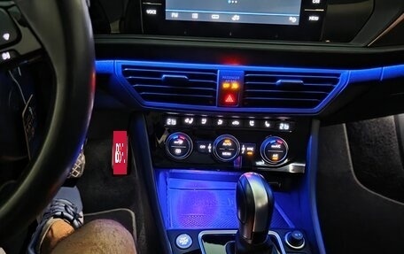 Volkswagen Jetta VII, 2020 год, 2 100 000 рублей, 24 фотография
