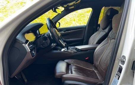 BMW 5 серия, 2022 год, 4 699 999 рублей, 11 фотография