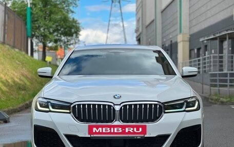 BMW 5 серия, 2022 год, 4 699 999 рублей, 3 фотография