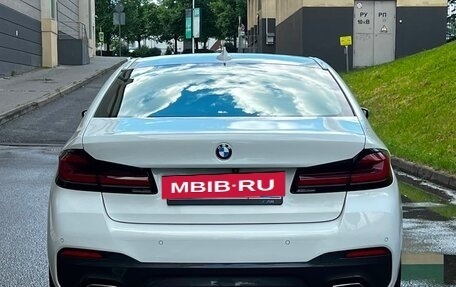 BMW 5 серия, 2022 год, 4 699 999 рублей, 9 фотография