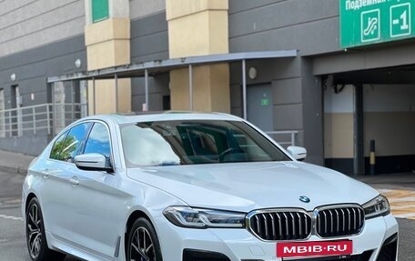 BMW 5 серия, 2022 год, 4 699 999 рублей, 8 фотография