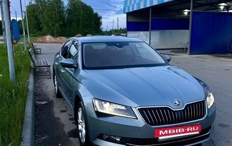 Skoda Superb III рестайлинг, 2015 год, 2 250 000 рублей, 2 фотография