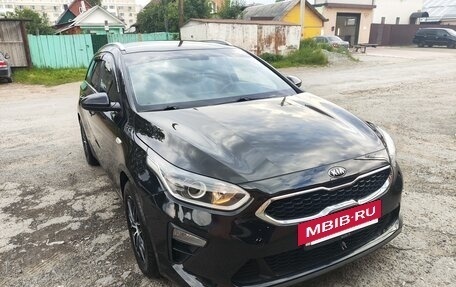KIA cee'd III, 2019 год, 1 380 000 рублей, 2 фотография