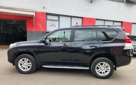 Toyota Land Cruiser Prado 150 рестайлинг 2, 2010 год, 3 100 000 рублей, 3 фотография