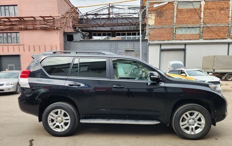 Toyota Land Cruiser Prado 150 рестайлинг 2, 2010 год, 3 100 000 рублей, 4 фотография