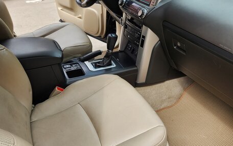 Toyota Land Cruiser Prado 150 рестайлинг 2, 2010 год, 3 100 000 рублей, 11 фотография