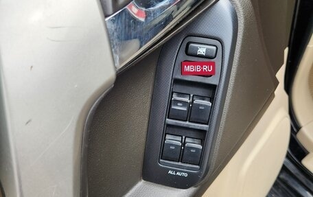 Toyota Land Cruiser Prado 150 рестайлинг 2, 2010 год, 3 100 000 рублей, 10 фотография