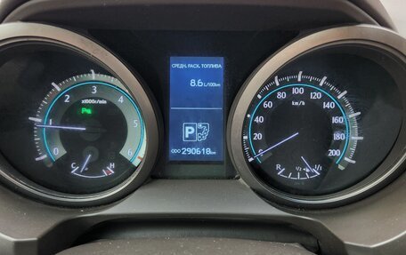 Toyota Land Cruiser Prado 150 рестайлинг 2, 2010 год, 3 100 000 рублей, 19 фотография
