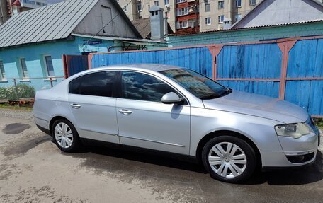 Volkswagen Passat B6, 2005 год, 500 000 рублей, 3 фотография