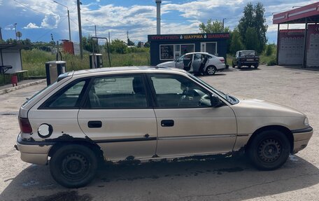 Opel Astra F, 1996 год, 95 000 рублей, 2 фотография
