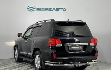 Toyota Land Cruiser 200, 2015 год, 3 200 000 рублей, 8 фотография