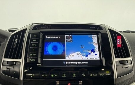 Toyota Land Cruiser 200, 2015 год, 3 200 000 рублей, 25 фотография
