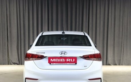 Hyundai Solaris II рестайлинг, 2017 год, 999 000 рублей, 13 фотография