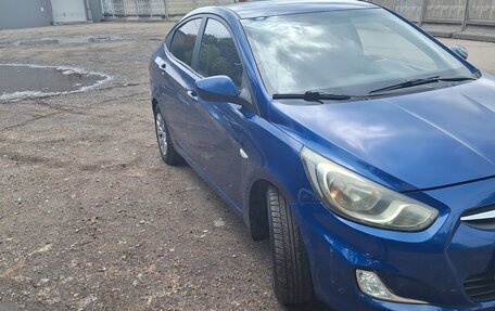 Hyundai Solaris II рестайлинг, 2012 год, 570 000 рублей, 4 фотография