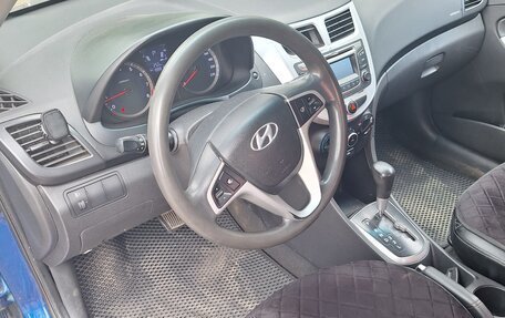 Hyundai Solaris II рестайлинг, 2012 год, 570 000 рублей, 5 фотография
