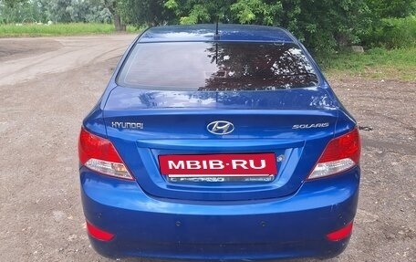 Hyundai Solaris II рестайлинг, 2012 год, 570 000 рублей, 12 фотография