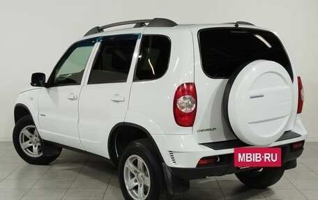 Chevrolet Niva I рестайлинг, 2017 год, 820 000 рублей, 7 фотография