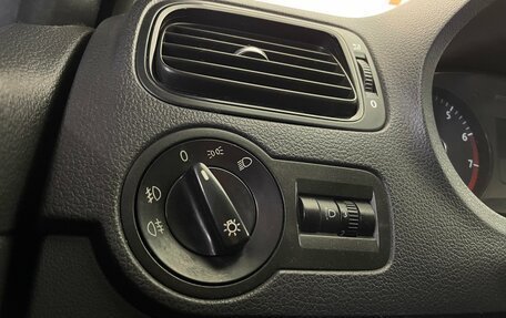 Volkswagen Polo VI (EU Market), 2013 год, 658 000 рублей, 19 фотография