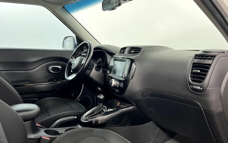 KIA Soul II рестайлинг, 2017 год, 1 780 000 рублей, 12 фотография