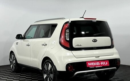 KIA Soul II рестайлинг, 2017 год, 1 780 000 рублей, 8 фотография