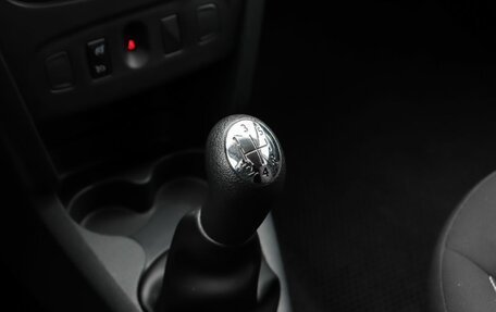 Renault Sandero II рестайлинг, 2019 год, 995 000 рублей, 13 фотография