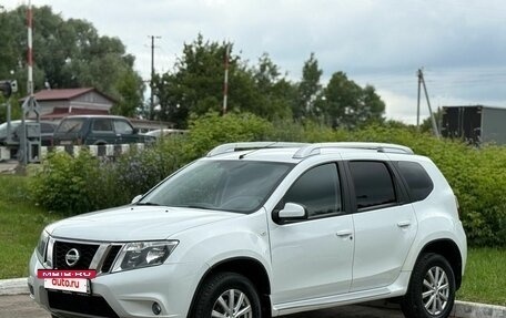 Nissan Terrano III, 2018 год, 1 400 000 рублей, 2 фотография