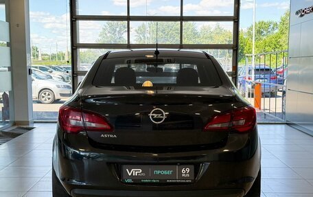 Opel Astra J, 2012 год, 715 000 рублей, 5 фотография