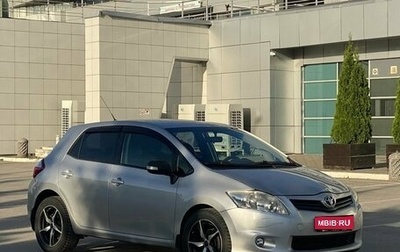 Toyota Auris II, 2011 год, 895 000 рублей, 1 фотография
