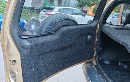 Chevrolet Niva I рестайлинг, 2005 год, 260 000 рублей, 20 фотография