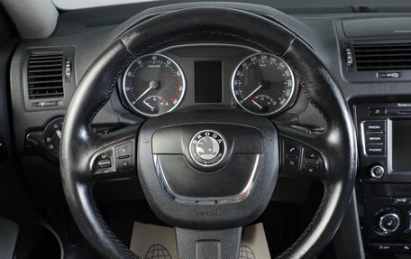 Skoda Octavia RS, 2012 год, 999 000 рублей, 14 фотография