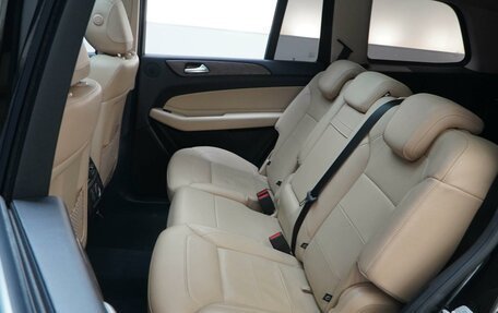 Mercedes-Benz GLS, 2016 год, 4 600 000 рублей, 9 фотография