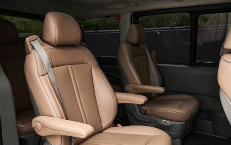 Hyundai Staria, 2023 год, 5 600 000 рублей, 7 фотография