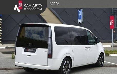 Hyundai Staria, 2023 год, 5 600 000 рублей, 2 фотография