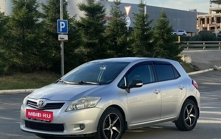Toyota Auris II, 2011 год, 895 000 рублей, 3 фотография