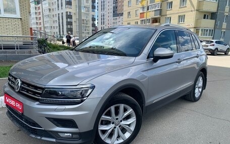 Volkswagen Tiguan II, 2019 год, 2 700 000 рублей, 1 фотография