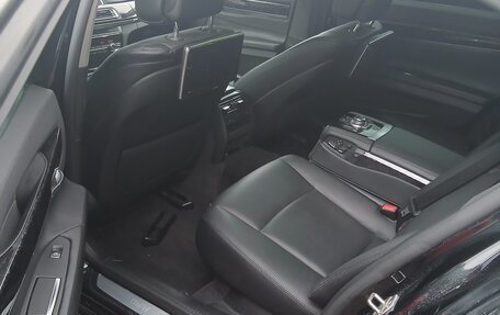 BMW 7 серия, 2012 год, 1 500 000 рублей, 4 фотография