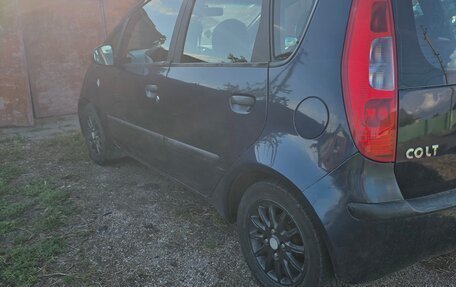 Mitsubishi Colt VI рестайлинг, 2004 год, 320 000 рублей, 6 фотография