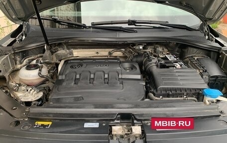 Volkswagen Tiguan II, 2019 год, 2 700 000 рублей, 4 фотография